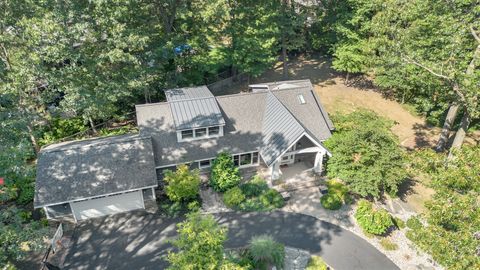 A home in New Buffalo Twp