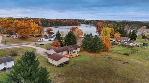 A home in Long Lake Twp