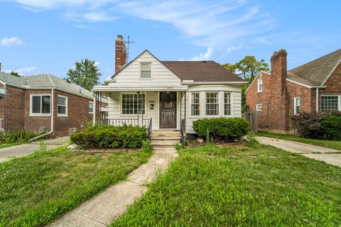 A home in Harper Woods