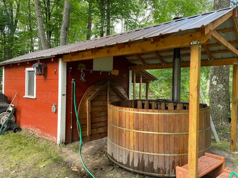 A home in Big Creek Twp