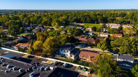 A home in Dearborn Heights