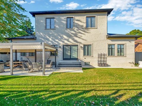 A home in Dearborn Heights