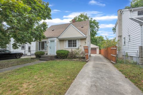 A home in Dearborn Heights