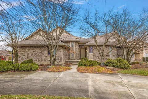 A home in West Bloomfield Twp