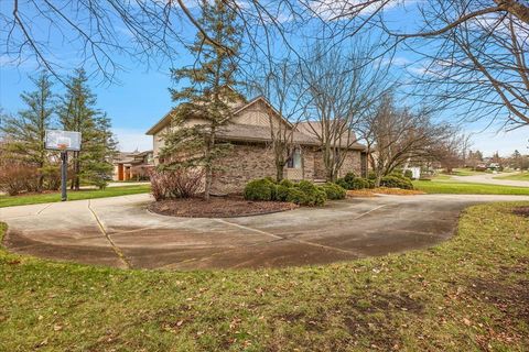 A home in West Bloomfield Twp