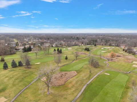 A home in West Bloomfield Twp