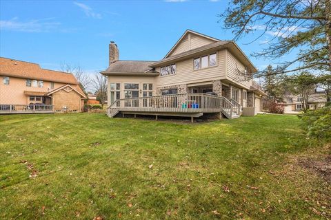 A home in West Bloomfield Twp