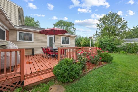 A home in Dearborn Heights