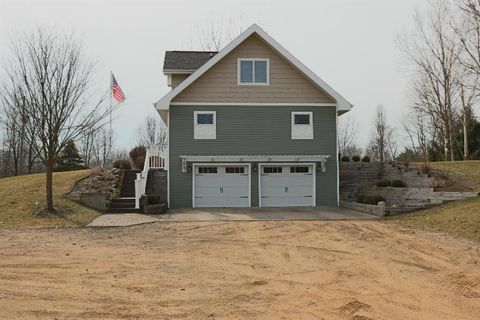 A home in Wayne Twp