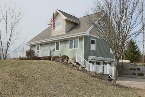 A home in Wayne Twp