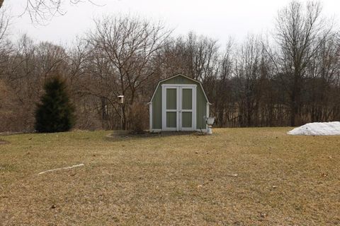 A home in Wayne Twp