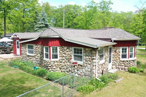 A home in Big Creek Twp