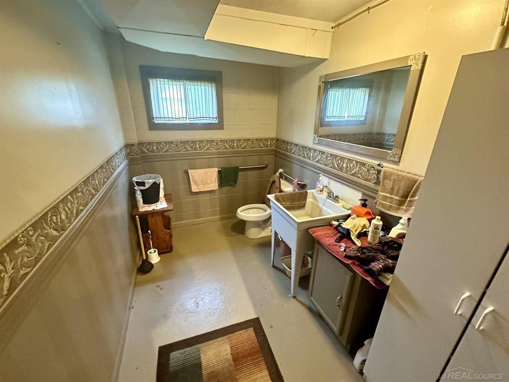 123 N Belle River Road