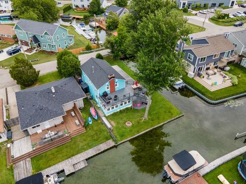 A home in Waterford Twp