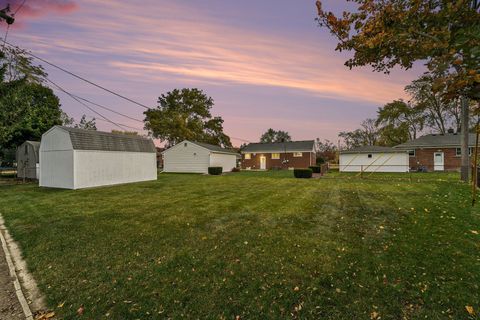 A home in Livonia