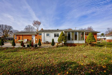 A home in Farmington Hills