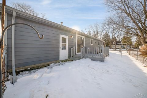 A home in Saginaw Twp