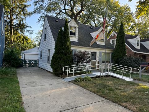 A home in Dearborn Heights