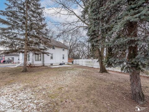 A home in Frenchtown Twp