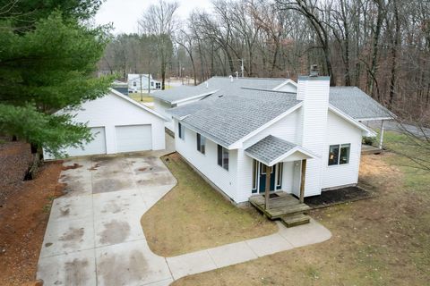 A home in Lincoln Twp-Newaygo