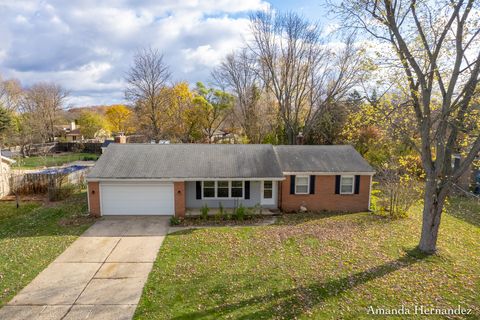 A home in Plainfield Twp