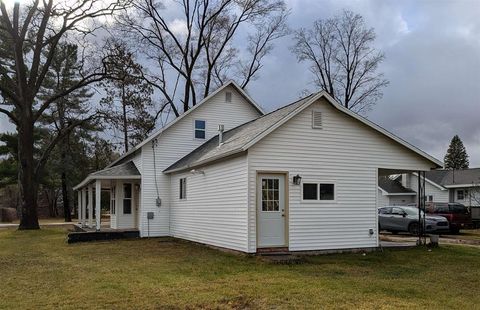 A home in Kalkaska Twp