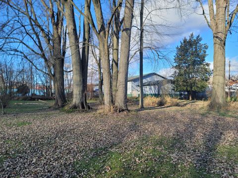 A home in Kalamazoo Twp