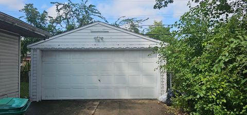 A home in Ypsilanti Twp