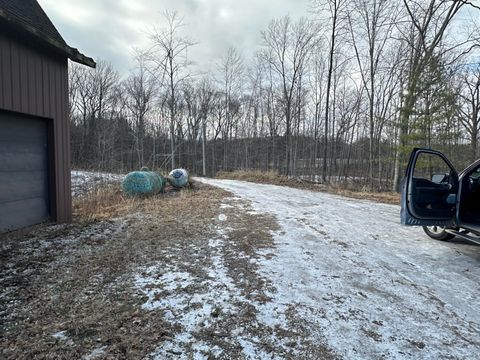 A home in Algansee Twp