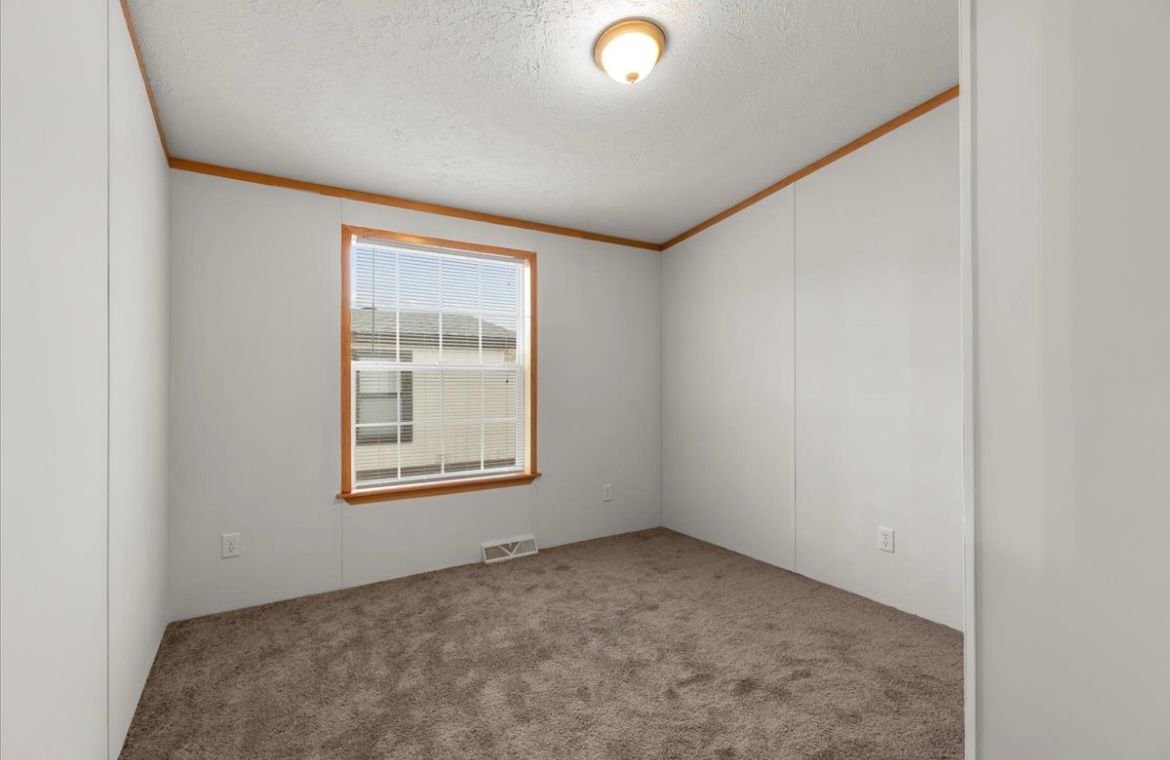 Auburn Hills, Michigan 48326, United States, 3 Bedrooms Bedrooms, ,2 BathroomsBathrooms,Residential,Active,80909