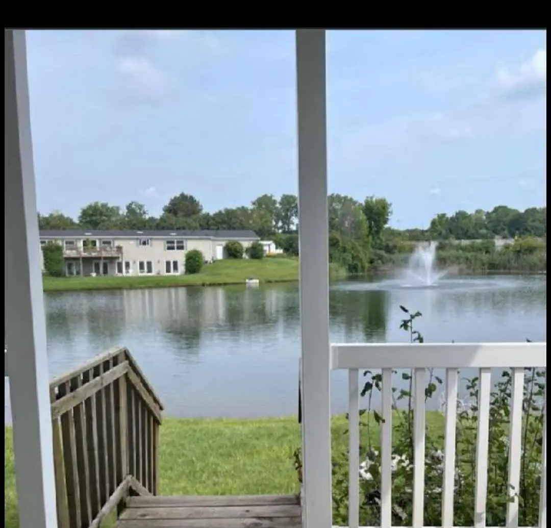 Auburn Hills, Michigan 48326, United States, 3 Bedrooms Bedrooms, ,2 BathroomsBathrooms,Residential,Active,80909