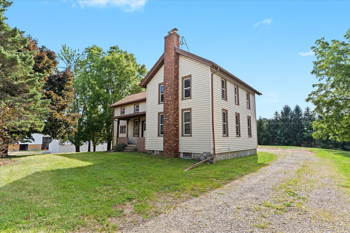 6640 SCHNEIDER Road