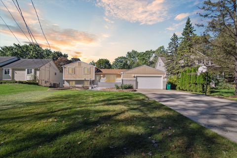 A home in Commerce Twp