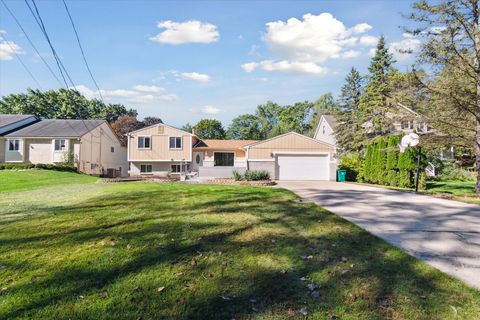 A home in Commerce Twp