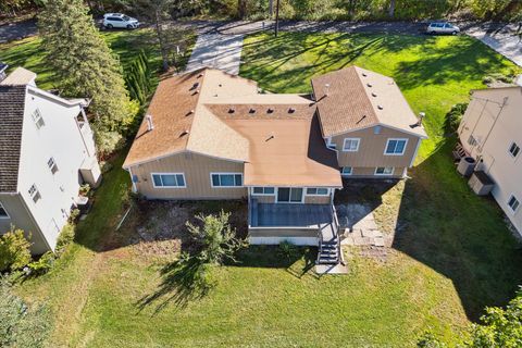 A home in Commerce Twp