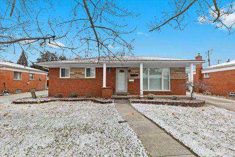 A home in Dearborn Heights