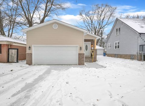 A home in Dearborn Heights