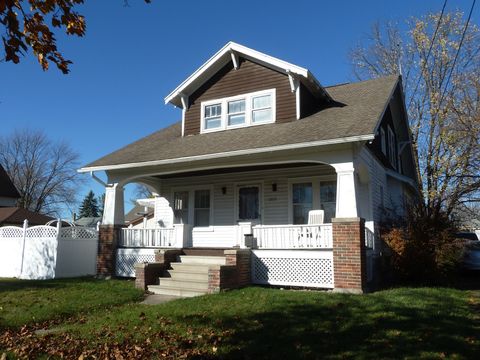 A home in Bay City