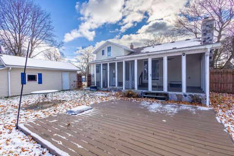 A home in Waterford Twp