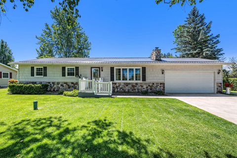 A home in Green Lake Twp