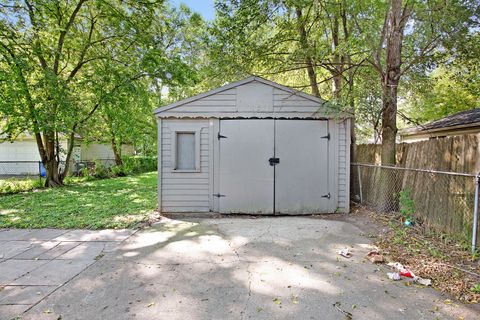 A home in Warren