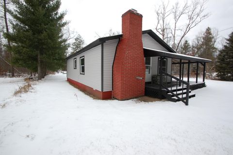 A home in Mills Twp