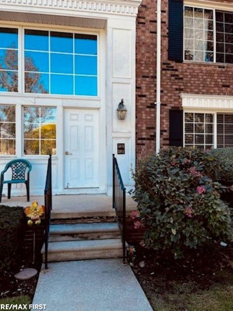 A home in Bloomfield Twp