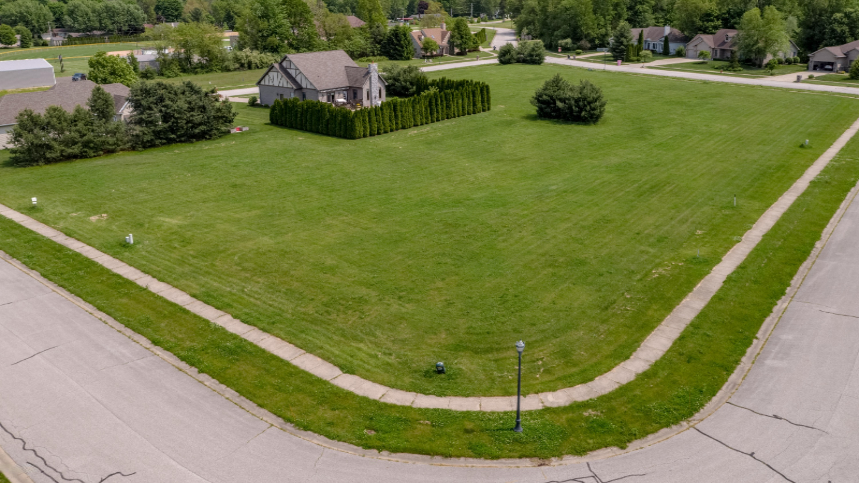 418 & 420 Wittenberg Path