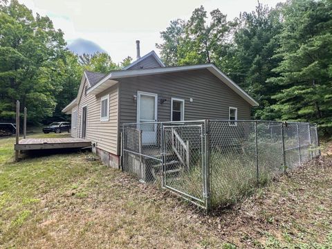 A home in Briley Twp