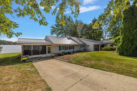 A home in Deerfield Twp