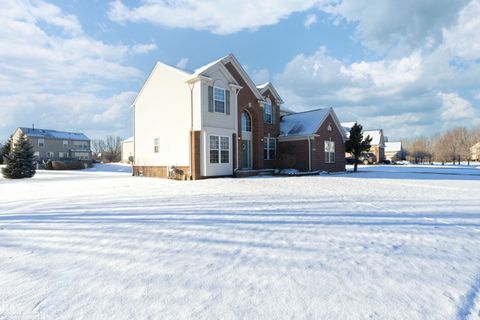 A home in Grand Blanc Twp