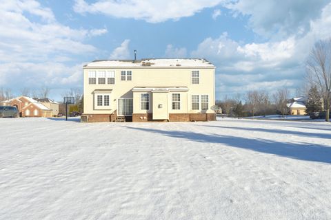 A home in Grand Blanc Twp