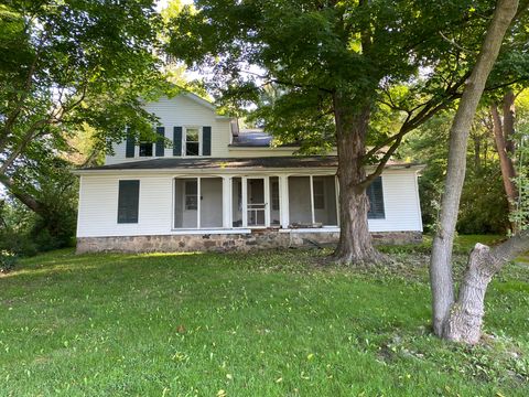 A home in Metamora Twp