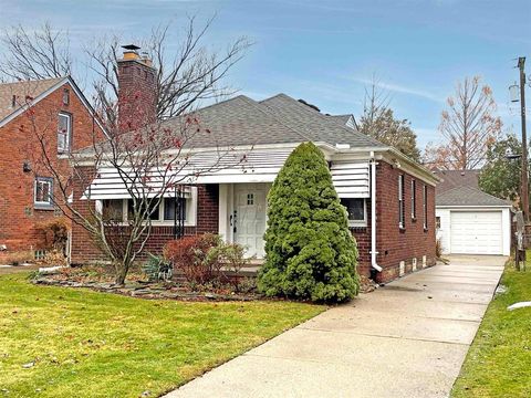 A home in Grosse Pointe Woods